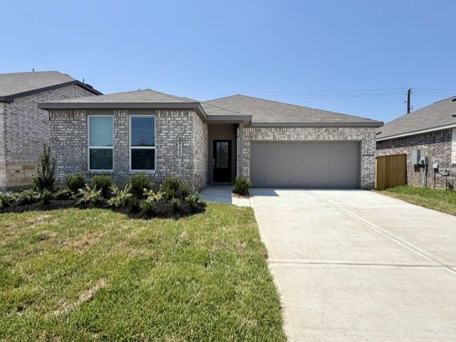 Property photo for 9203 Alaska Shores Drive, Baytown, TX