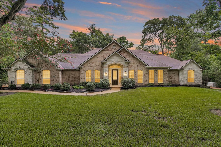 Property photo for 19110 Timberlake Woods Lane, Tomball, TX