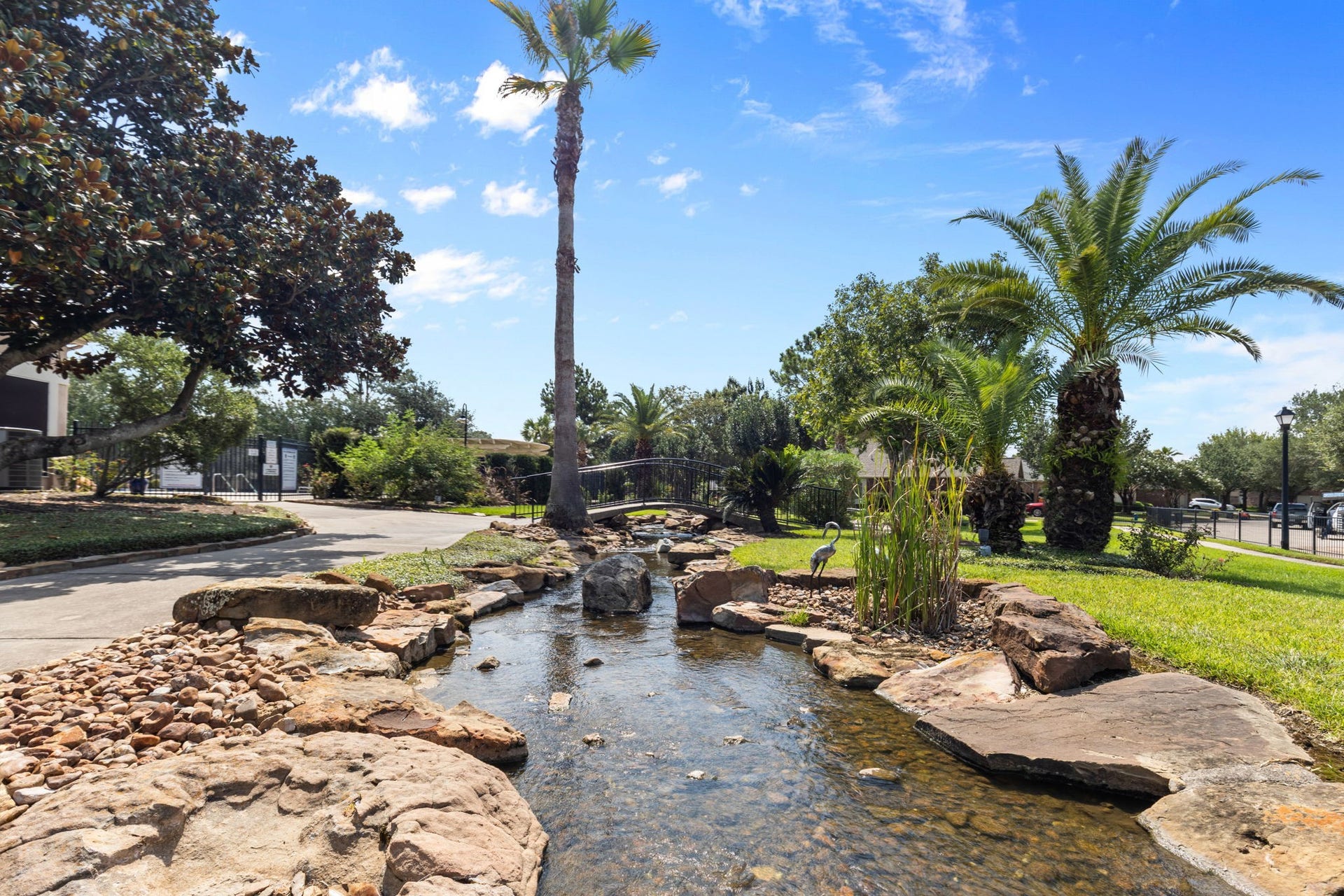 2404 S Venice Drive, Pearland, TX 77581 2404 S Venice Drive, Pearland, TX 77581