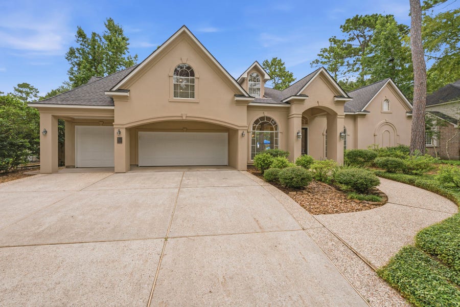 Property photo for 54 N Wooded Brook Circle, The Woodlands, TX