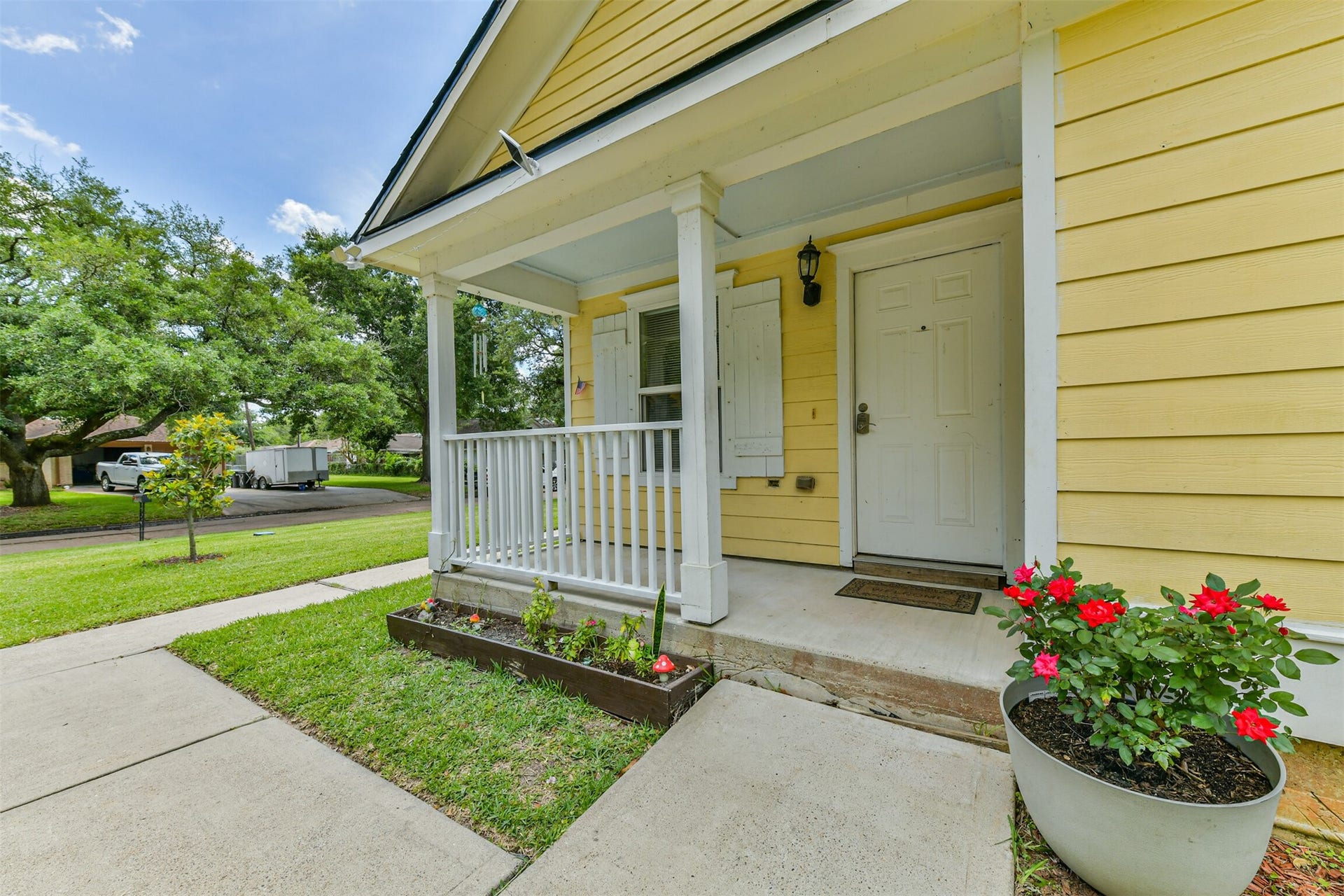 207 Oakridge Drive, Hitchcock, TX 77563 207 Oakridge Drive, Hitchcock, TX 77563
