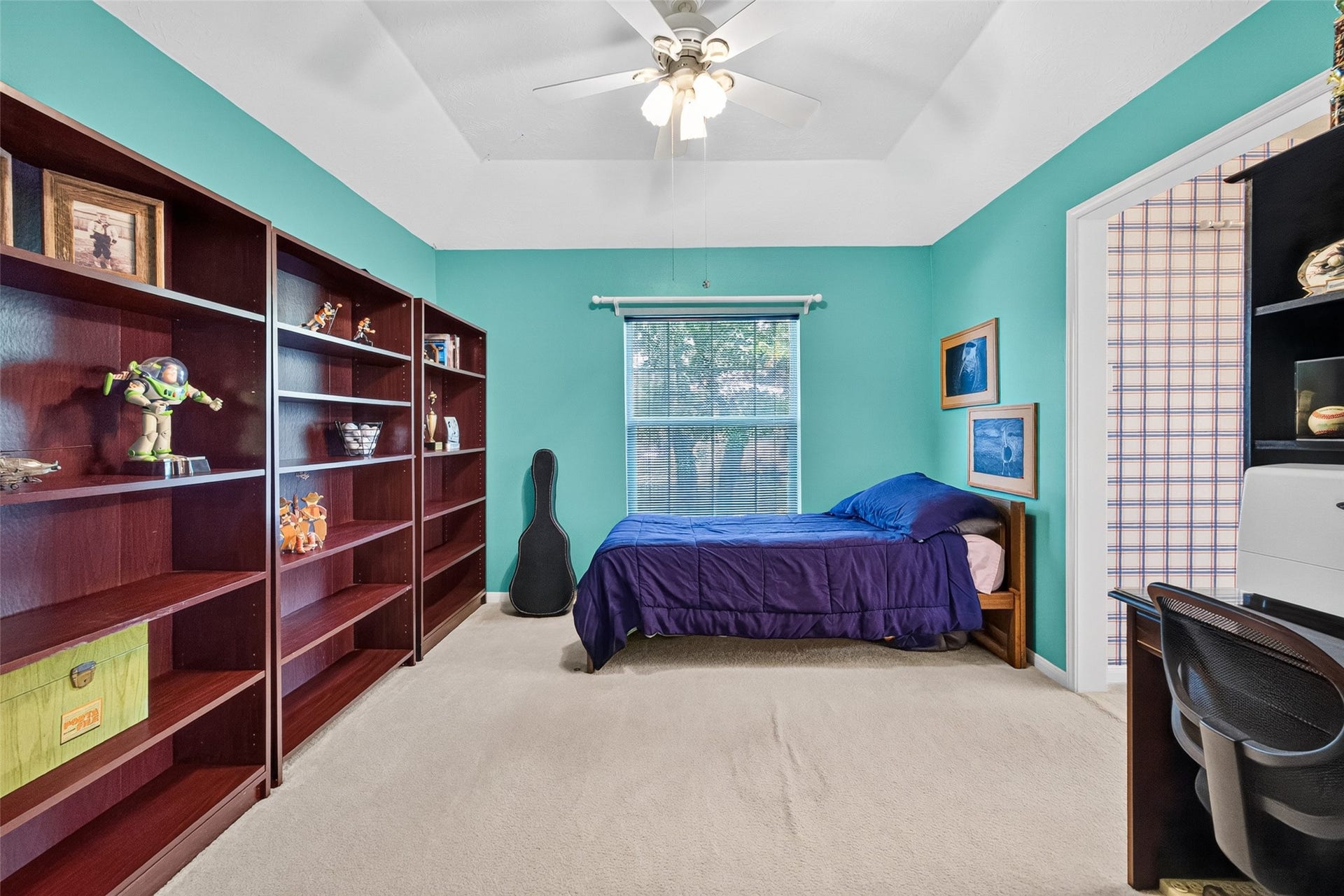 410 Seaborough Lane, League City, TX 77573