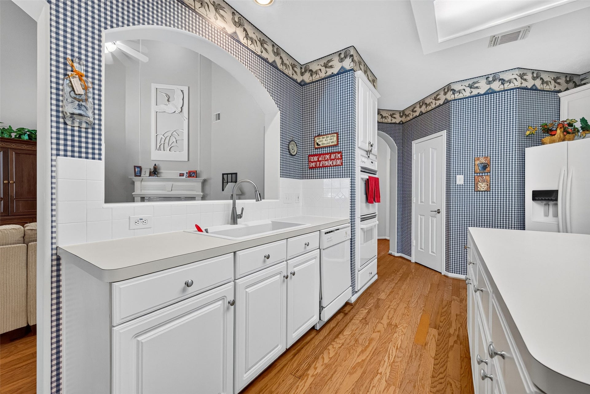 410 Seaborough Lane, League City, TX 77573