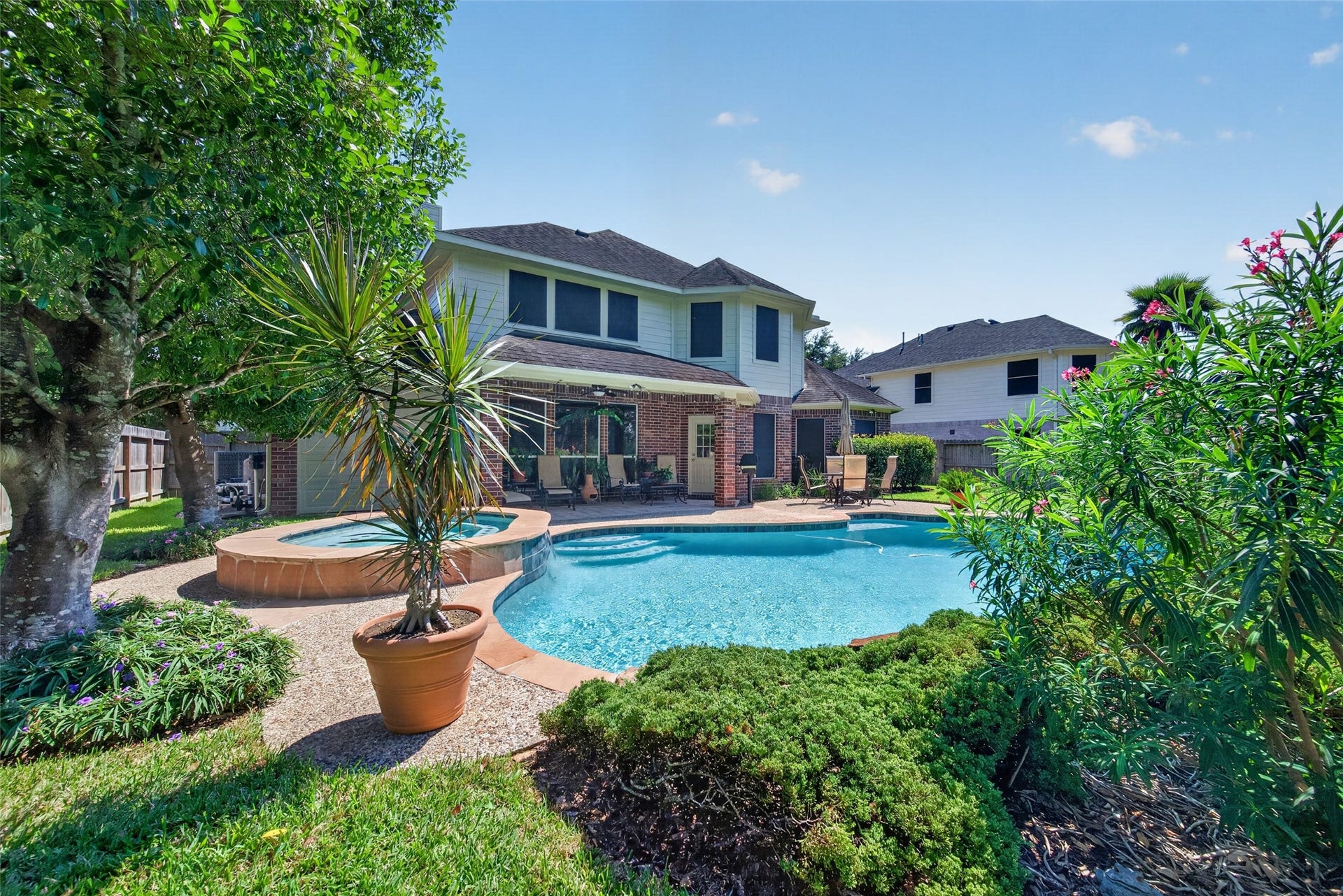 410 Seaborough Lane, League City, TX 77573