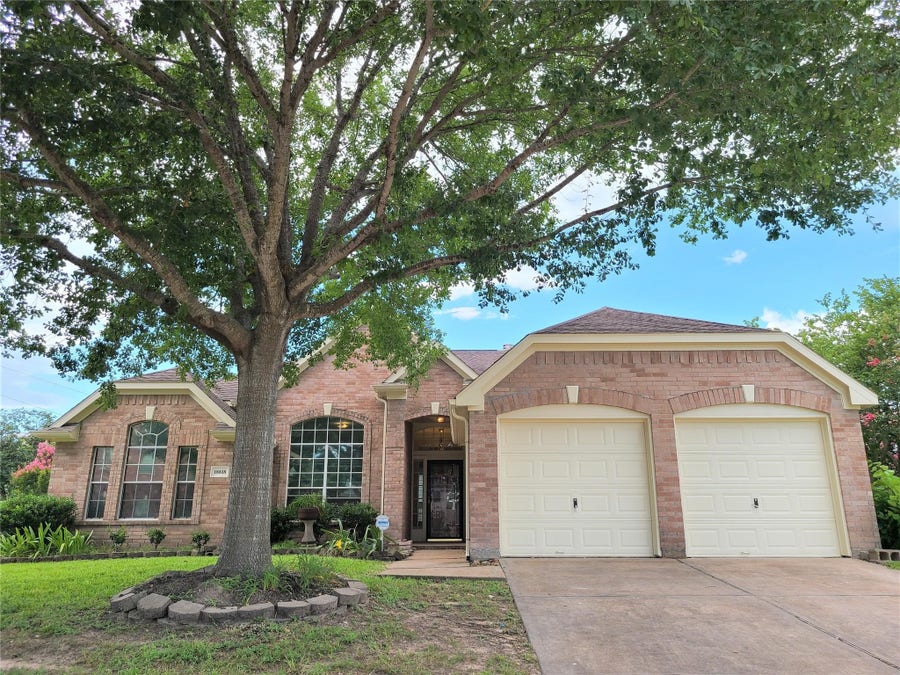 Property photo for 18818 Harbor Key Circle, Houston, TX
