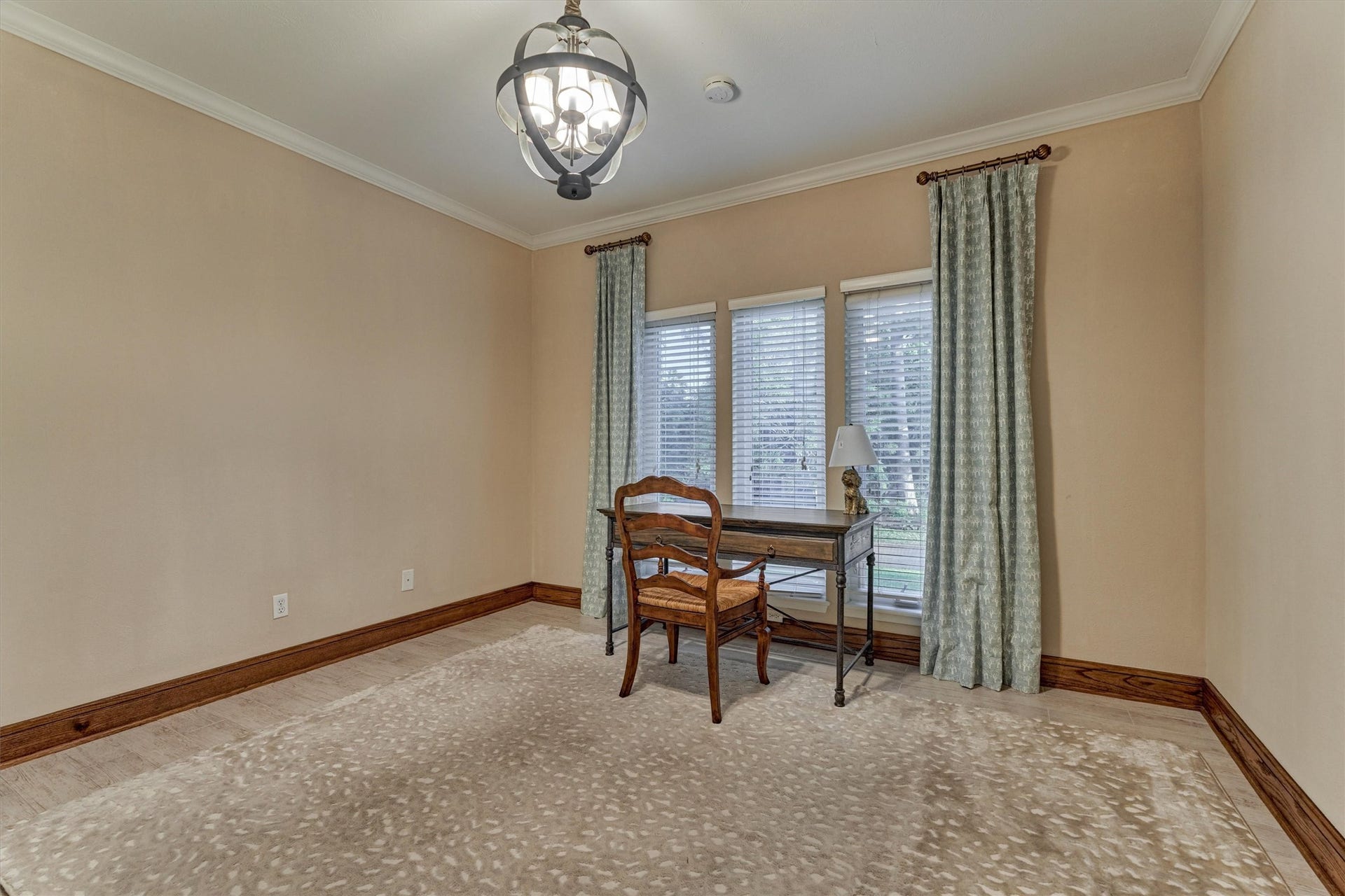 45 Doe Run Drive, The Woodlands, TX 77380 45 Doe Run Drive, The Woodlands, TX 77380