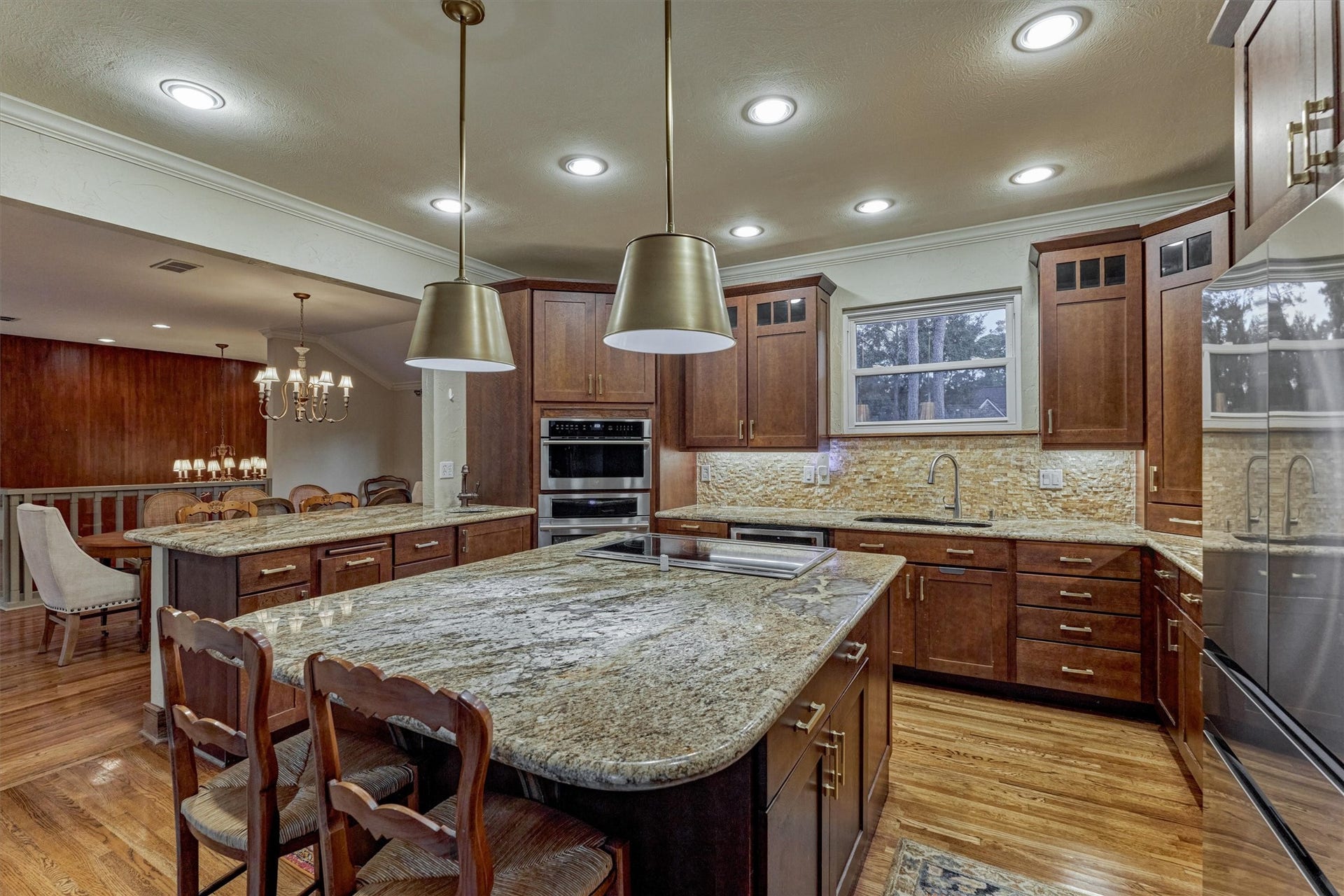 45 Doe Run Drive, The Woodlands, TX 77380 45 Doe Run Drive, The Woodlands, TX 77380