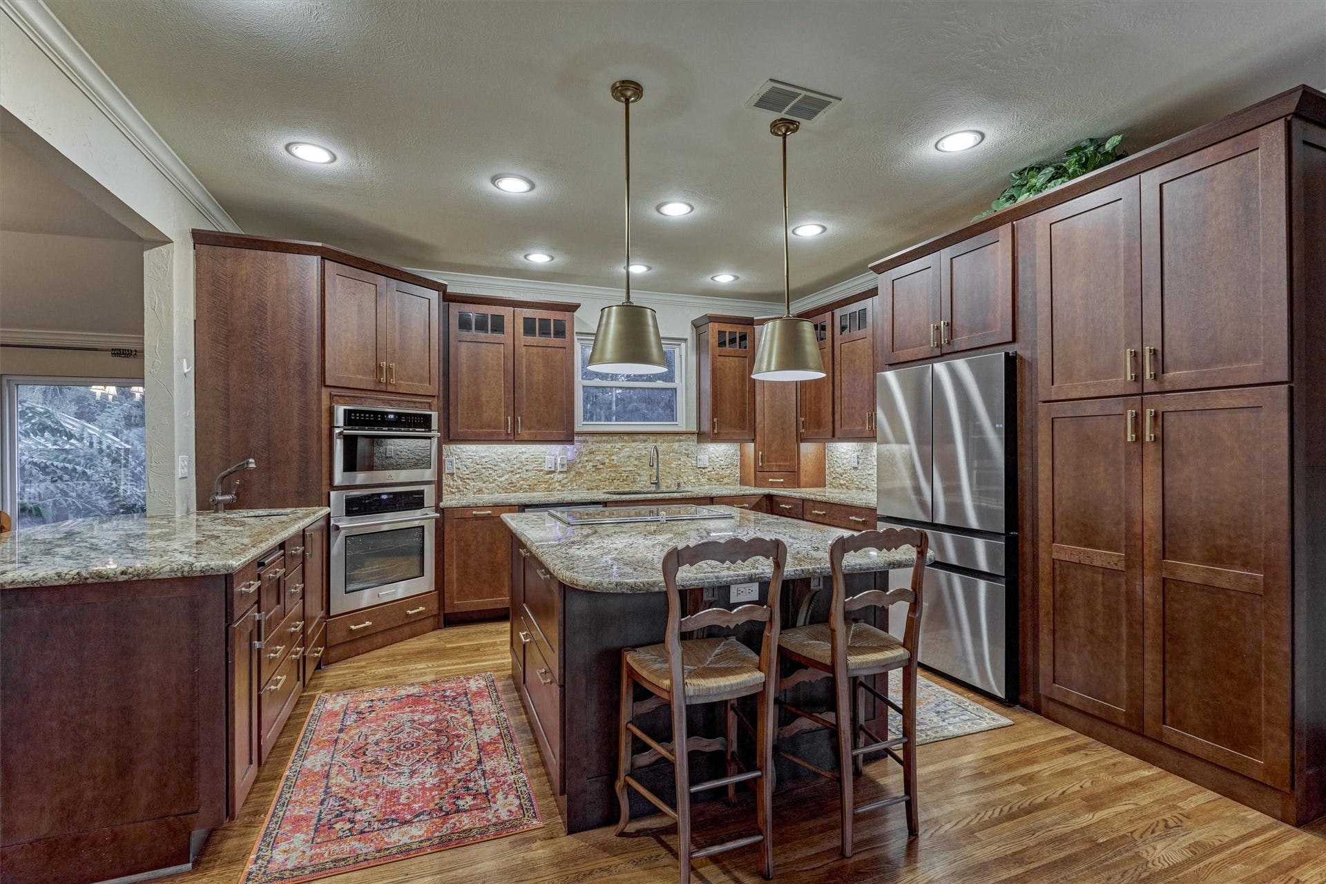 45 Doe Run Drive, The Woodlands, TX 77380 45 Doe Run Drive, The Woodlands, TX 77380