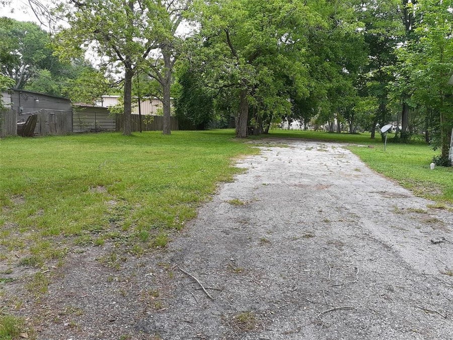 Property photo for 0 Leaman Ave, Rosenberg, TX