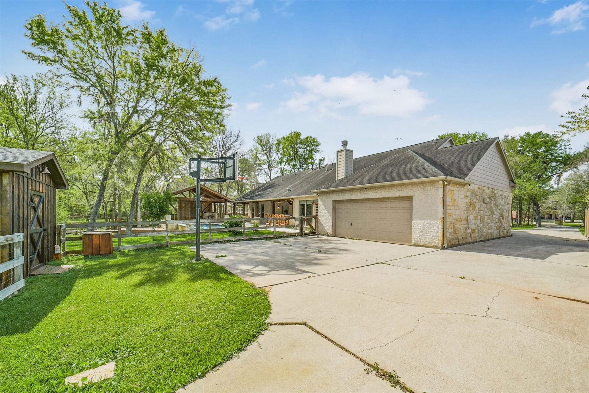3522 Wellspring Lake Drive, Fulshear, TX 77441 3522 Wellspring Lake Drive, Fulshear, TX 77441