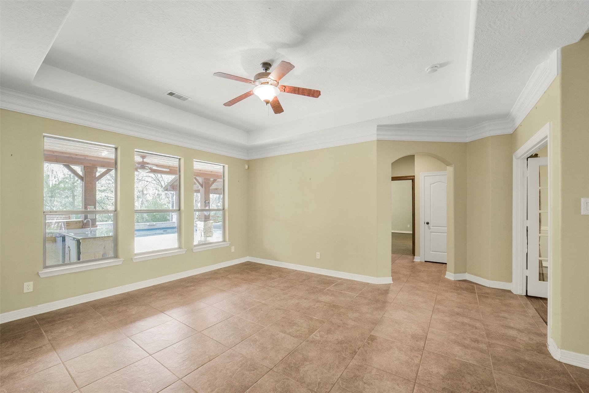 3522 Wellspring Lake Drive, Fulshear, TX 77441 View of the Flex Space for a Reading Area/Informal Dining, whatever your heart desires! Take in that view of the outdoor Kitchen and Patio area!