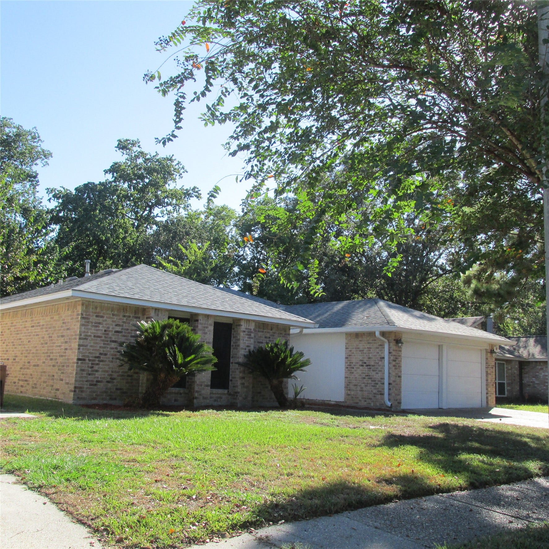24042 Spring Gum Drive, Spring, TX 77373 Front View-Left