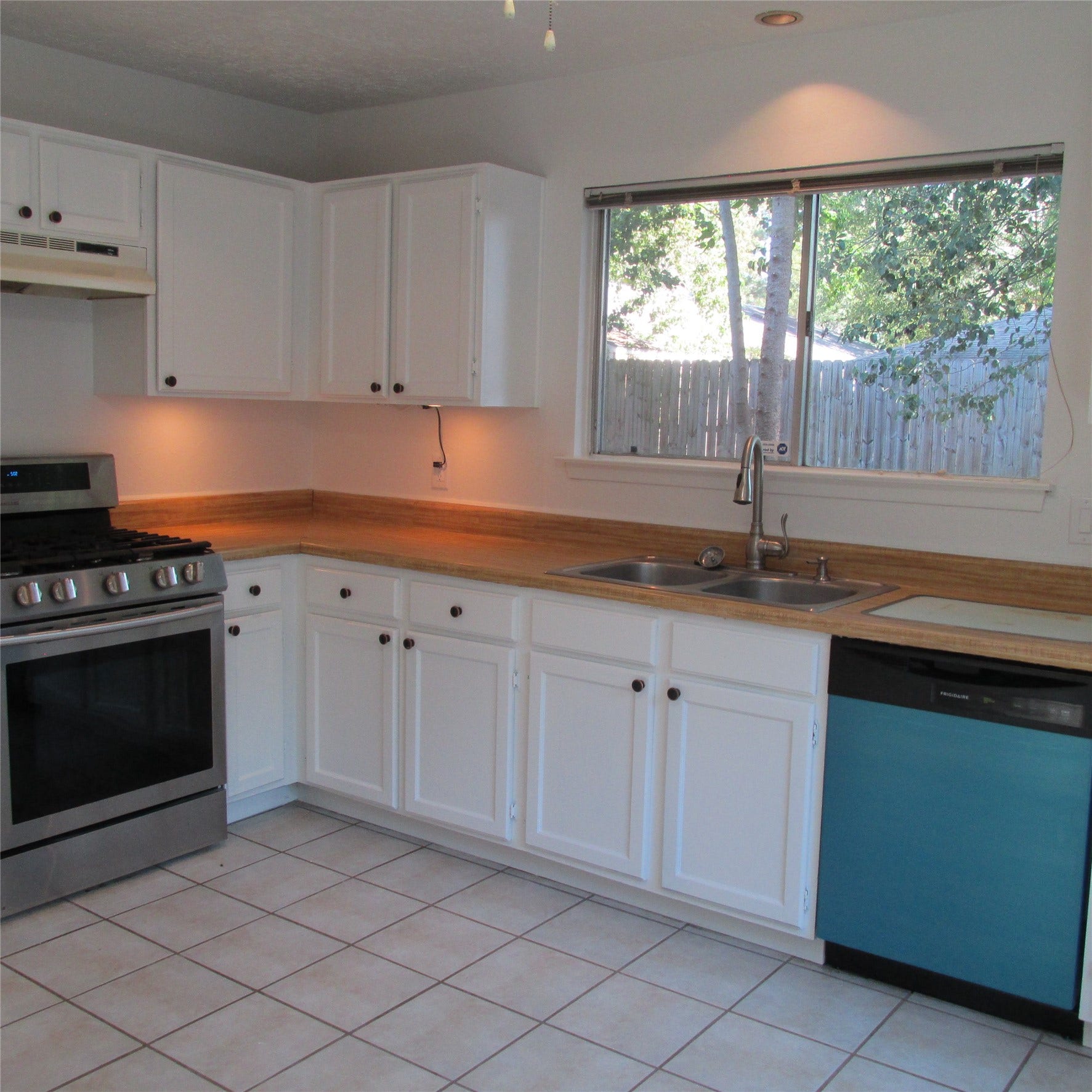 24042 Spring Gum Drive, Spring, TX 77373 Kitchen View Angle