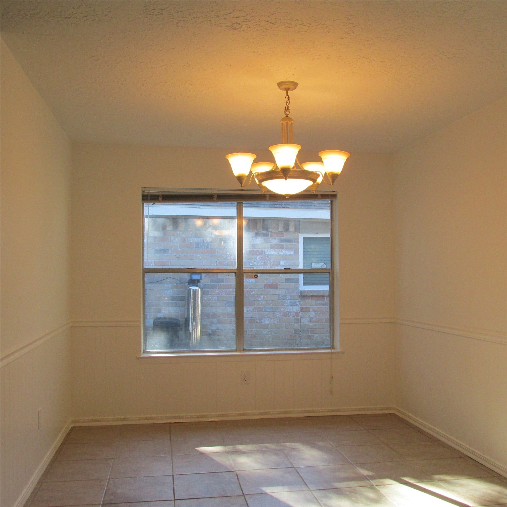 24042 Spring Gum Drive, Spring, TX 77373 Dining Roon