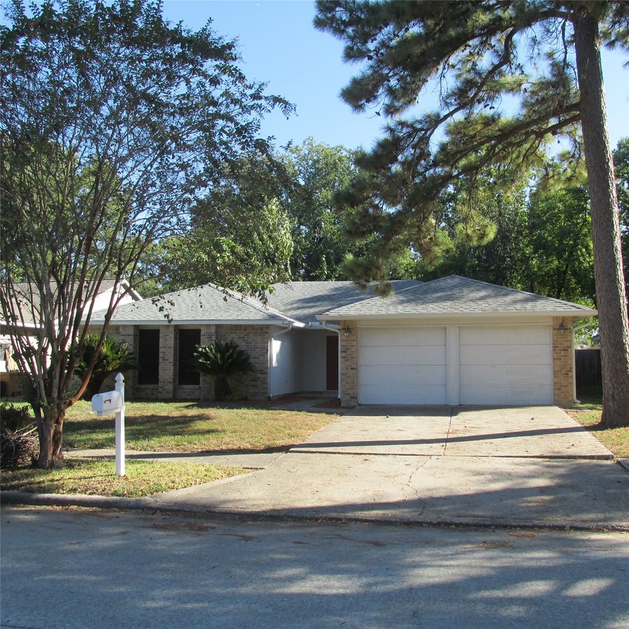 Property photo for 24042 Spring Gum Drive, Spring, TX
