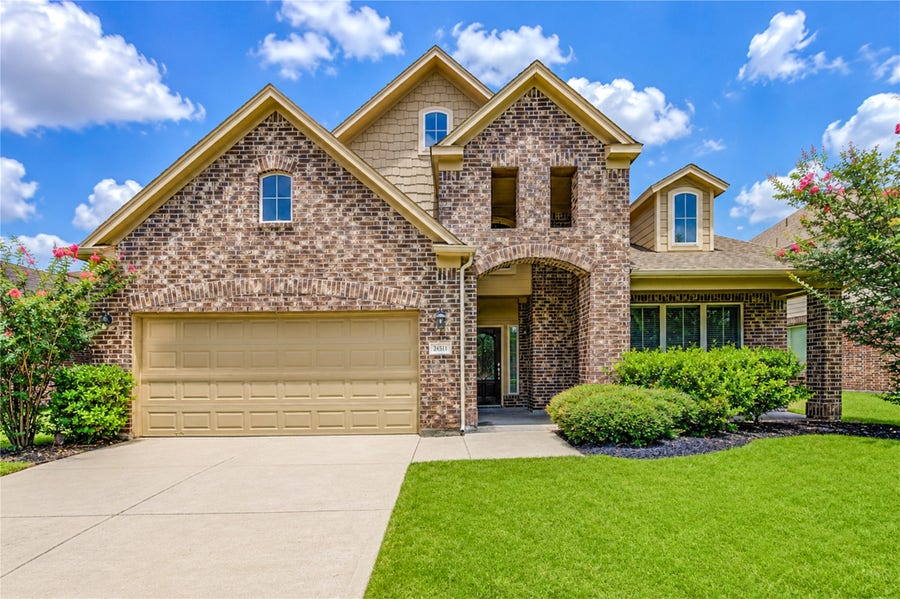 Property photo for 24511 Stratton Creek Drive, Spring, TX
