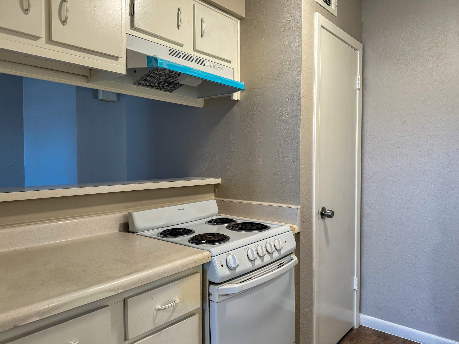 2101 6th Avenue N, #7, Texas City, TX 77590 Kitchen