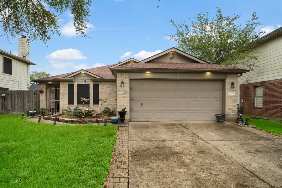 Property photo for 1110 Ambrosden Lane, Channelview, TX