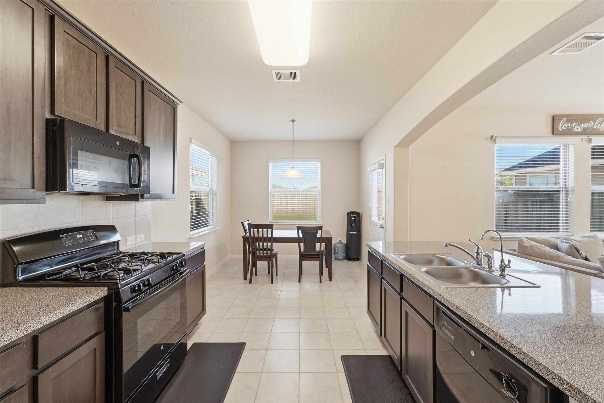 11023 Sun River Falls Drive, Atascocita, TX 77396 11023 Sun River Falls Drive, Atascocita, TX 77396