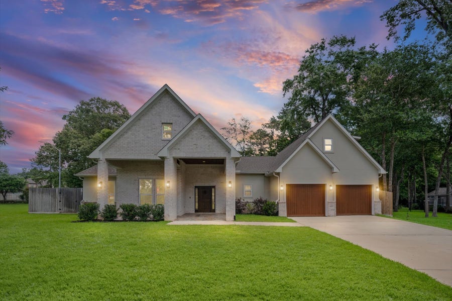 Property photo for 7 Pilot Point, Conroe, TX