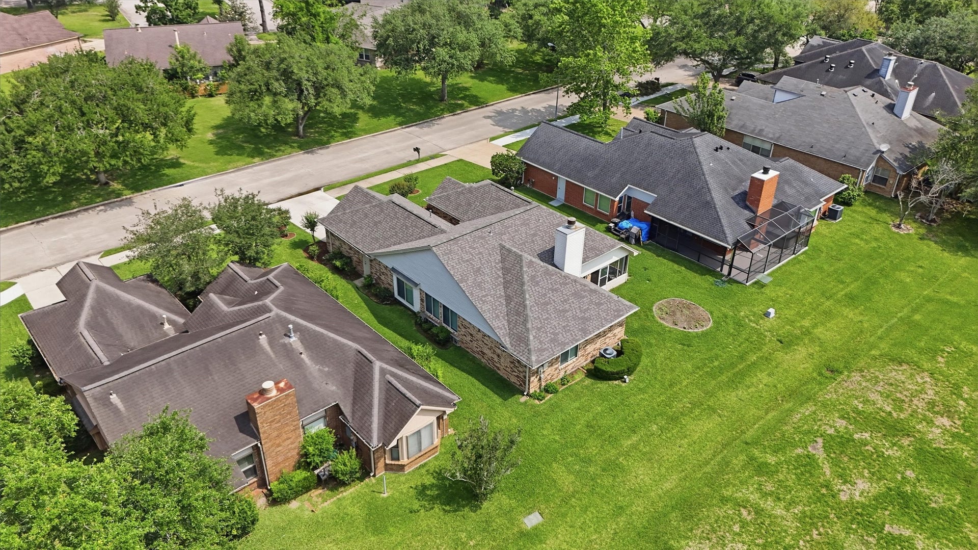 3206 N Peach Hollow Circle, Pearland, TX 77584 3206 N Peach Hollow Circle, Pearland, TX 77584