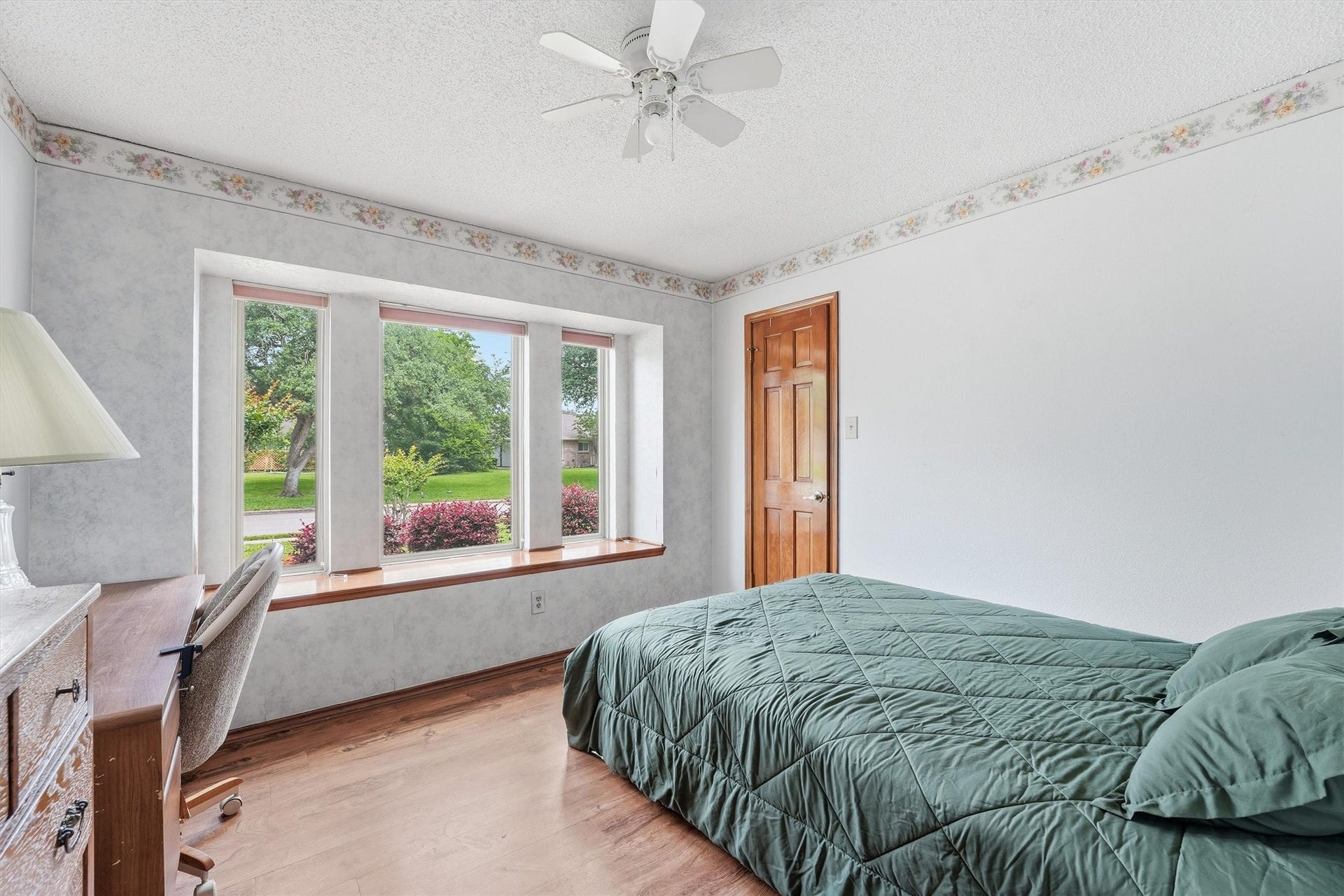 3206 N Peach Hollow Circle, Pearland, TX 77584 Bedroom #3