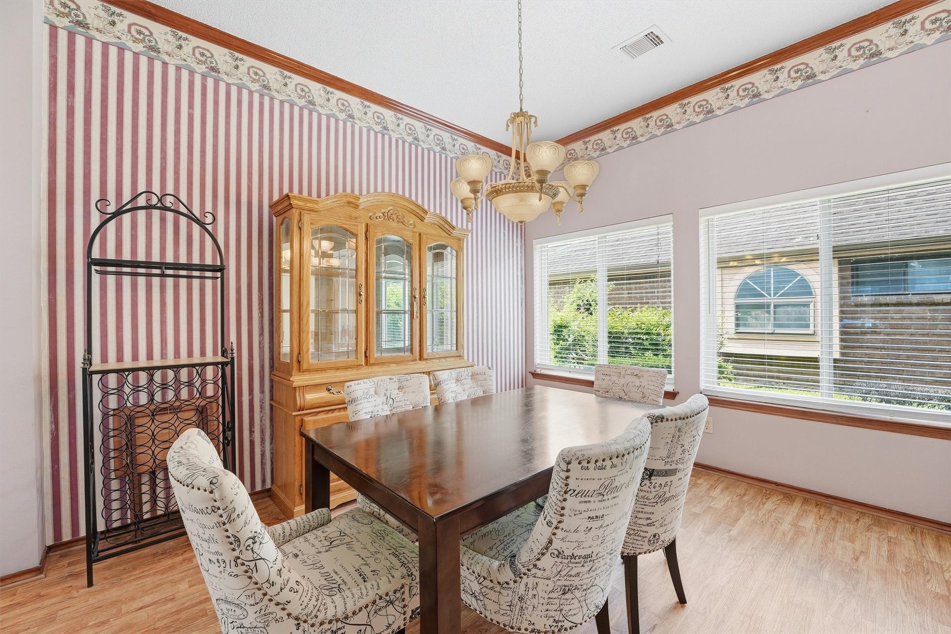 3206 N Peach Hollow Circle, Pearland, TX 77584 Dining Room