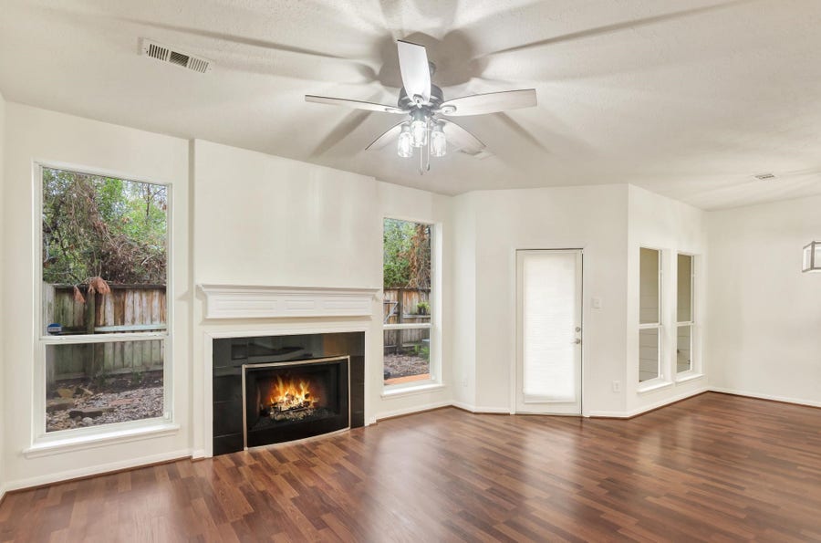 Property photo for 100 PIPER TRACE, The Woodlands, TX