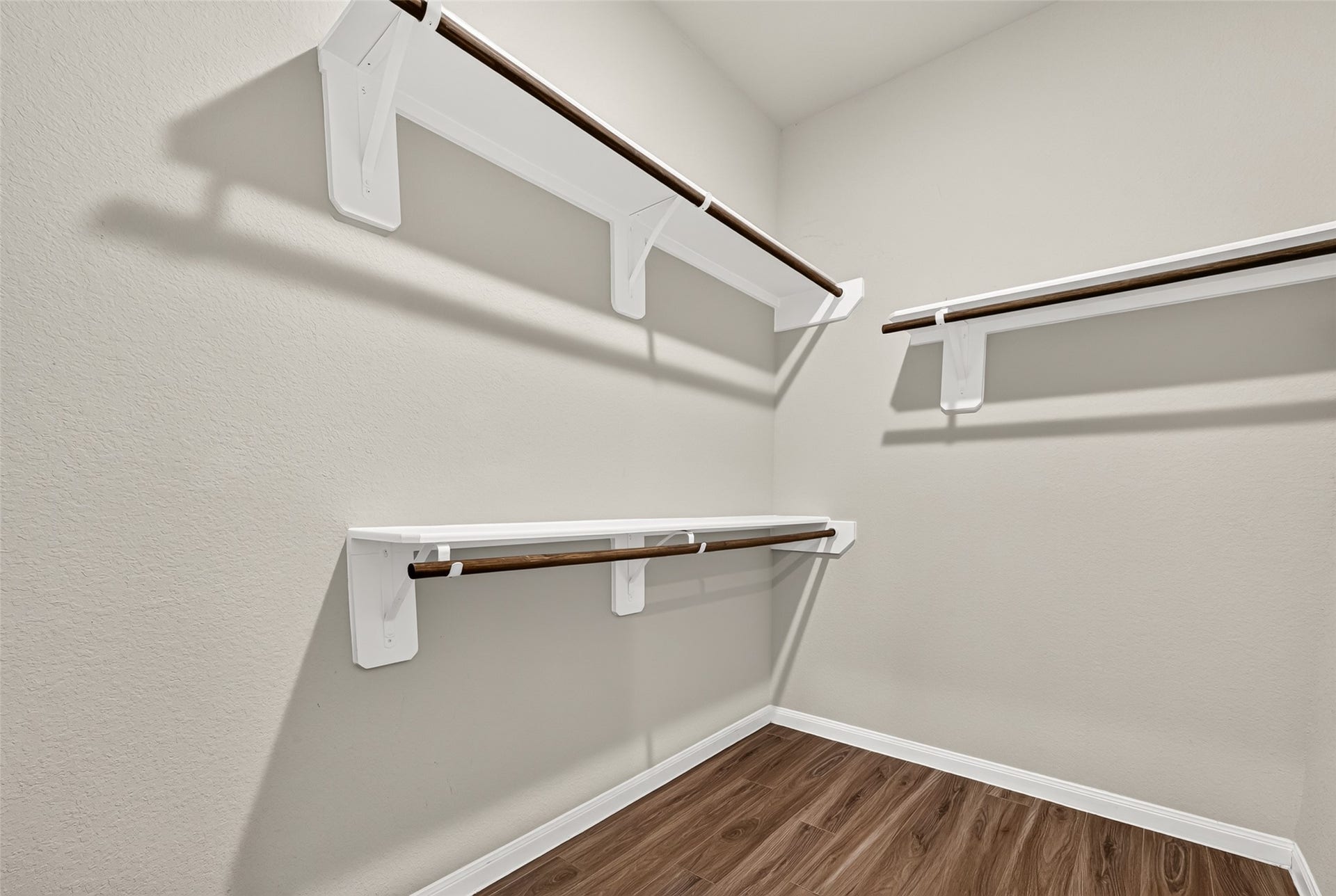 5342 Briana Dee Drive, Rosharon, TX 77583 Big walking closet in the Primary Bedroom