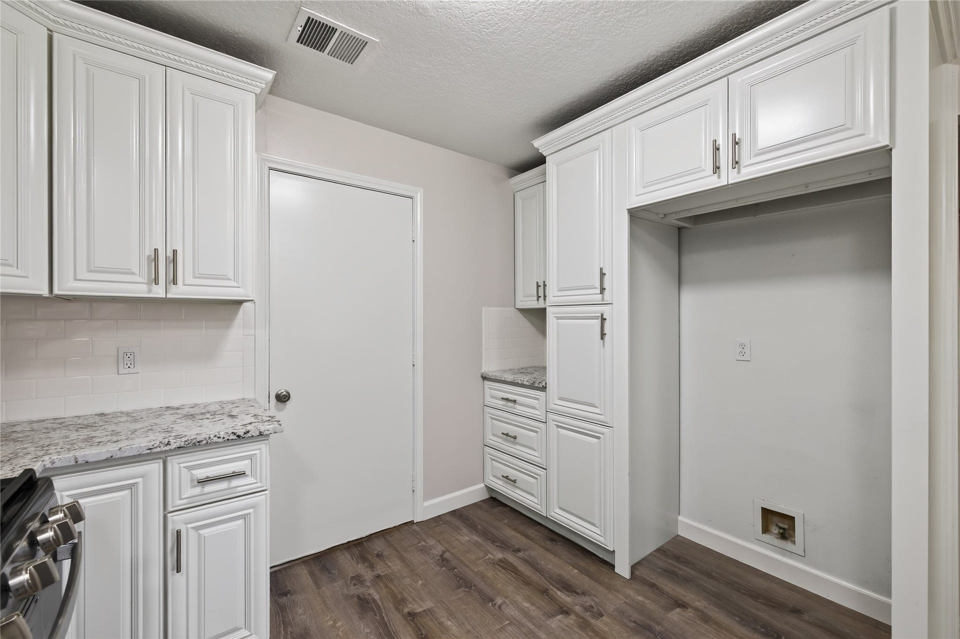 3413 Owens Drive, Dickinson, TX 77539 3413 Owens Drive, Dickinson, TX 77539