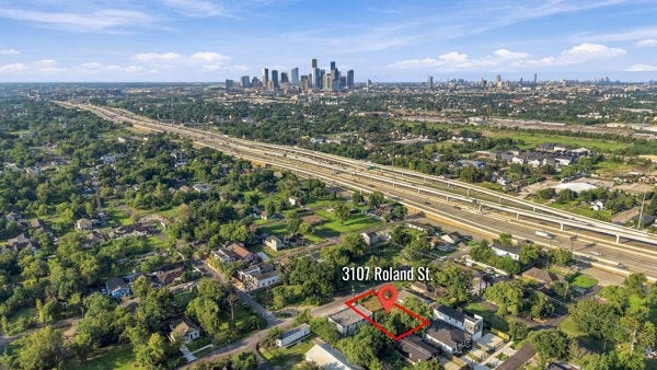 Property photo for 3107 Roland Street, Houston, TX