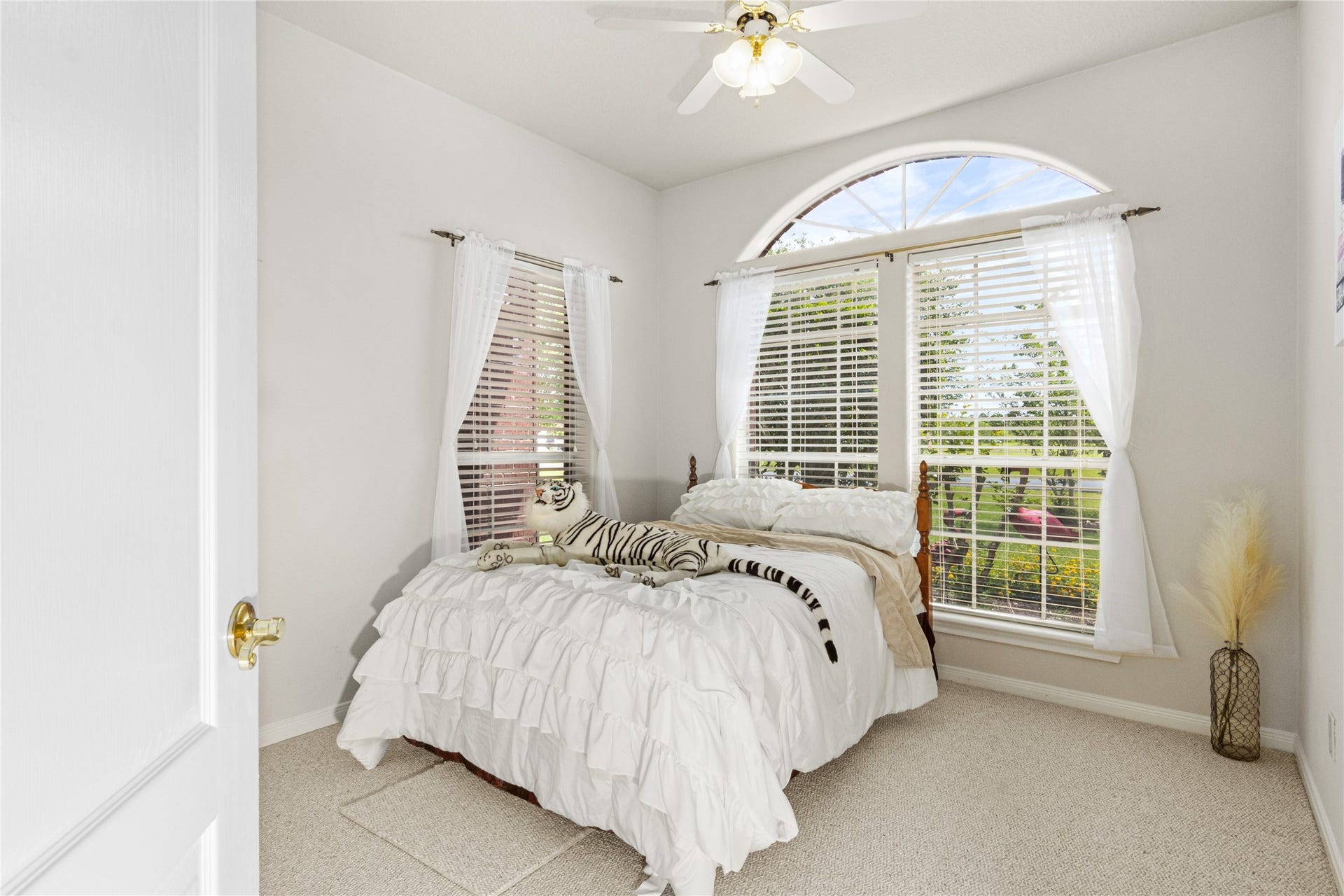 143 Lago Circle Drive N, Santa Fe, TX 77517 Bedroom 3