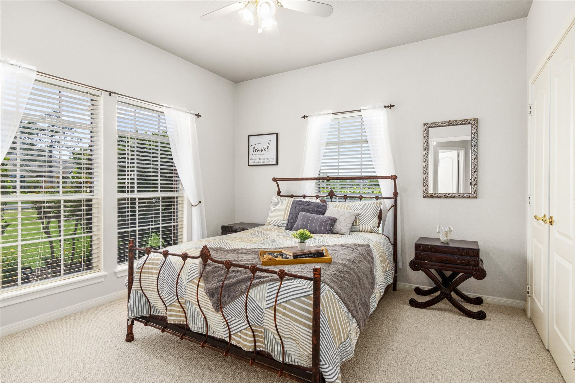 143 Lago Circle Drive N, Santa Fe, TX 77517 Bedroom 2