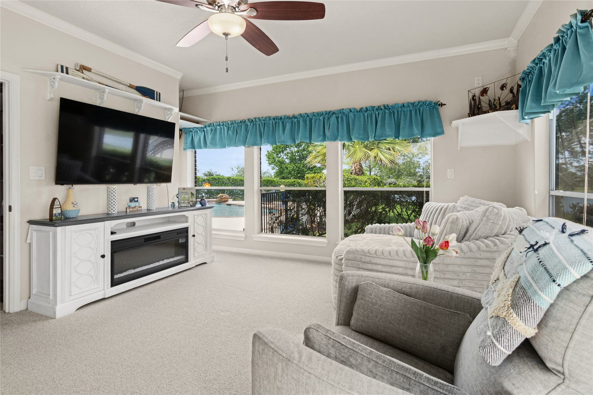 143 Lago Circle Drive N, Santa Fe, TX 77517 Game room can be used as 4th Bedroom