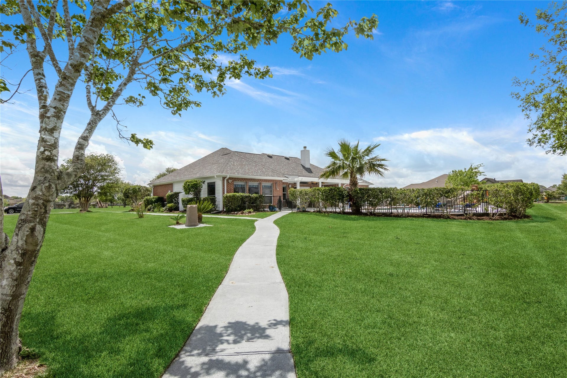 143 Lago Circle Drive N, Santa Fe, TX 77517 Pathway leads to your very own boat dock