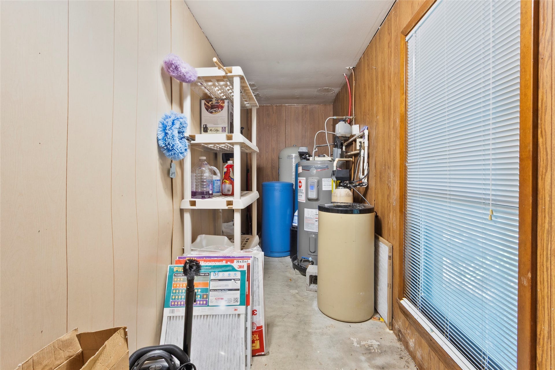 4114 Horseshoe Drive, Pleak, TX 77461 Well equipment