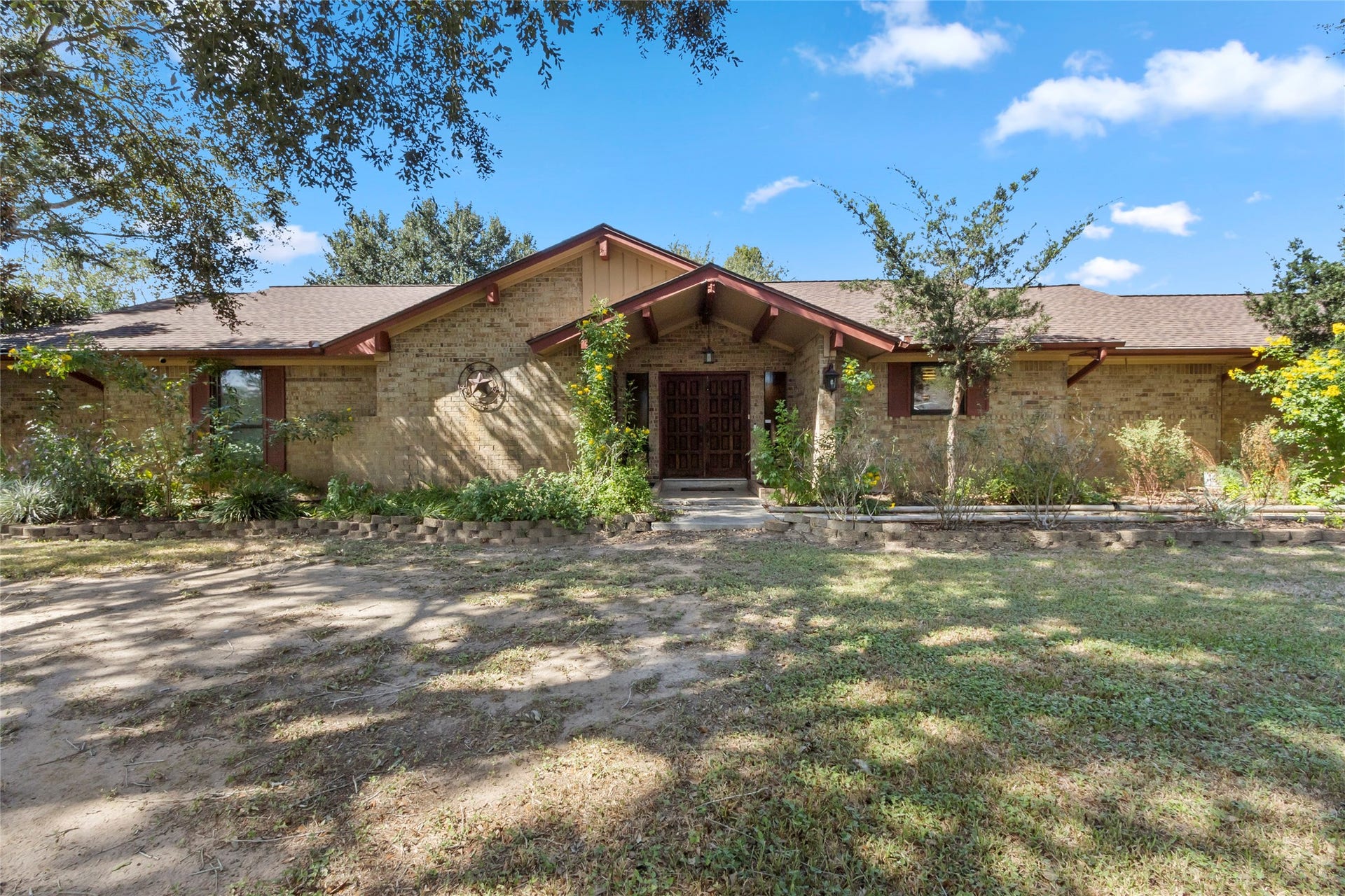 4114 Horseshoe Drive, Pleak, TX 77461 Front of home