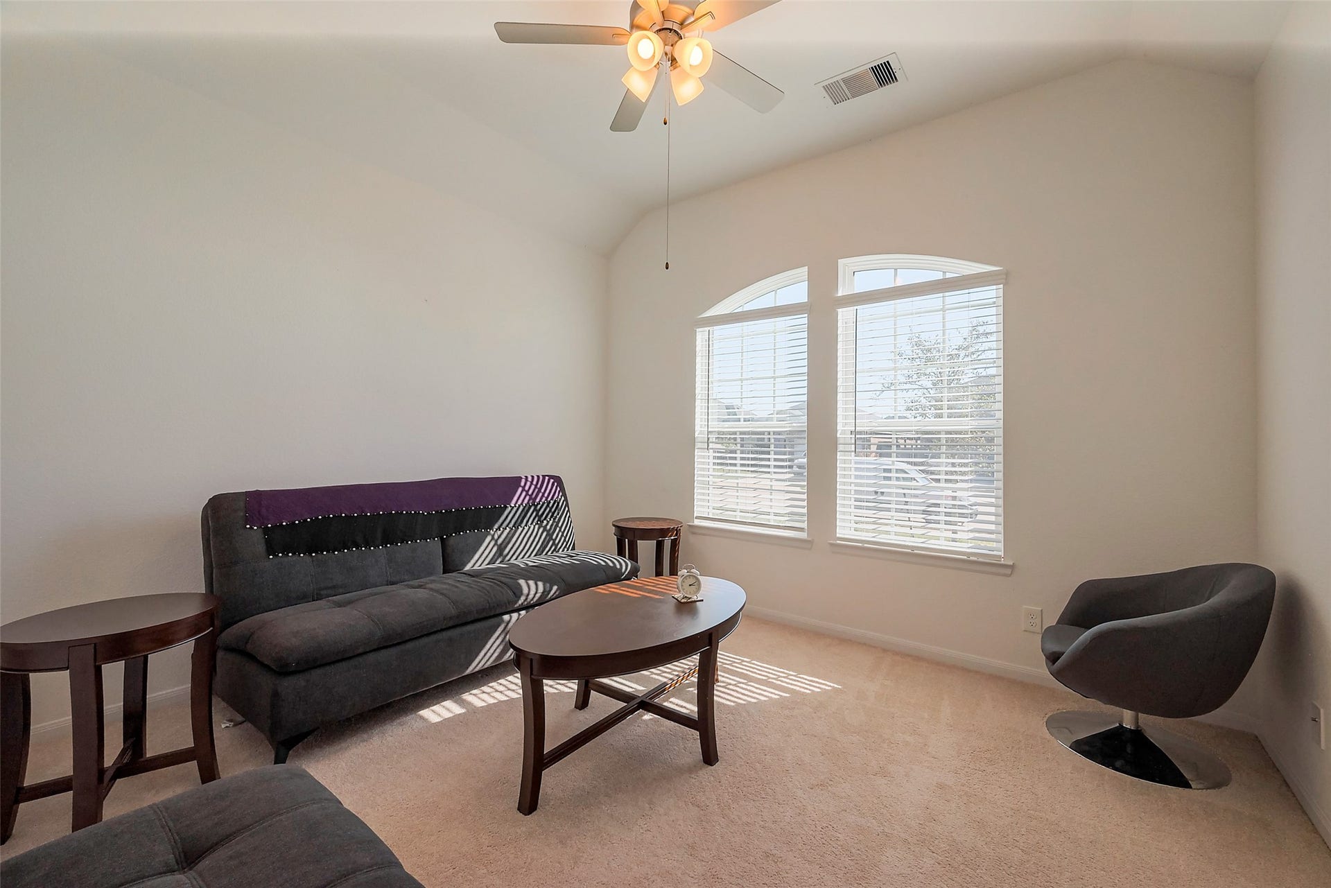 5819 Southern Rose Lane, Rosenberg, TX 77469 5819 Southern Rose Lane, Rosenberg, TX 77469