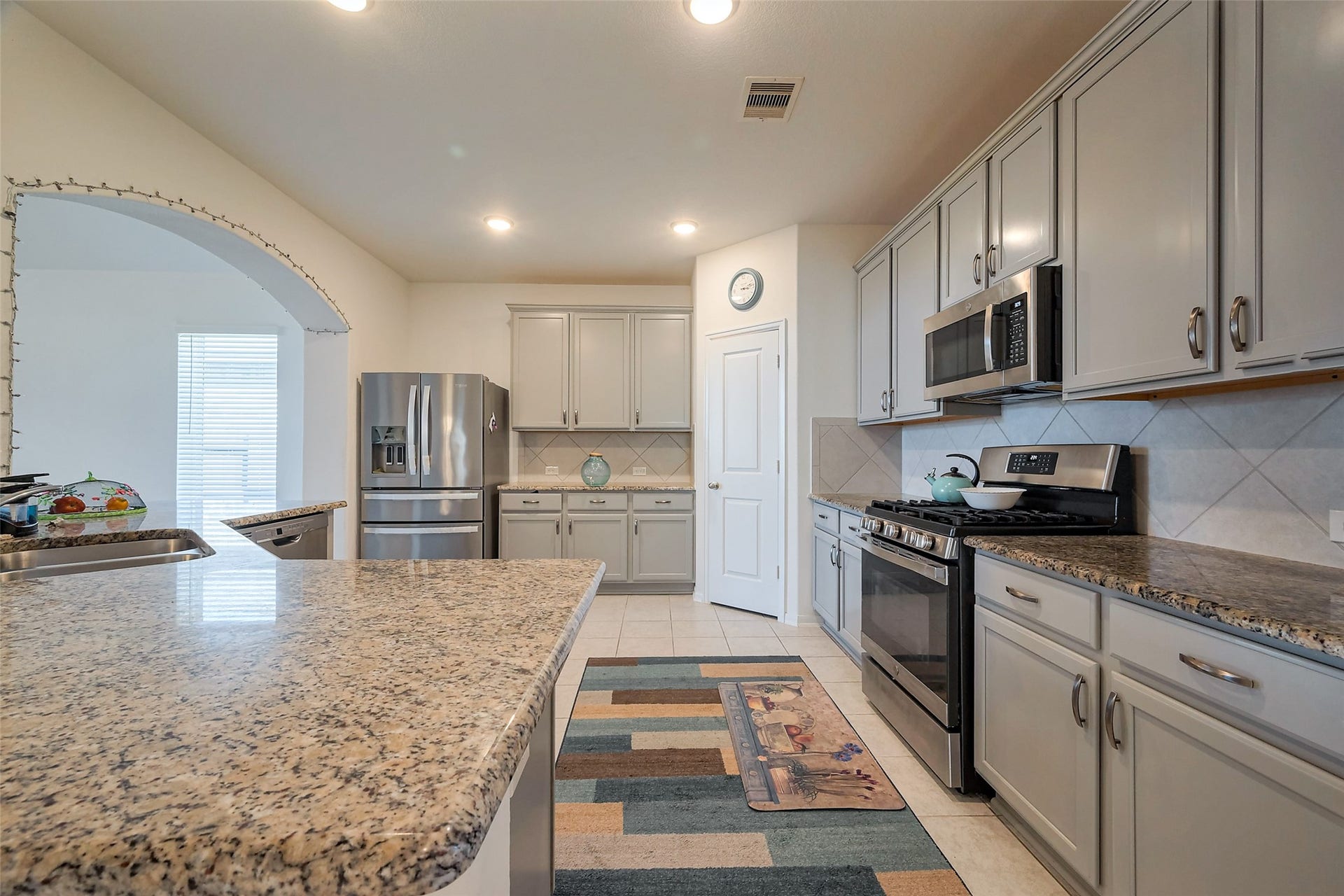 5819 Southern Rose Lane, Rosenberg, TX 77469 5819 Southern Rose Lane, Rosenberg, TX 77469