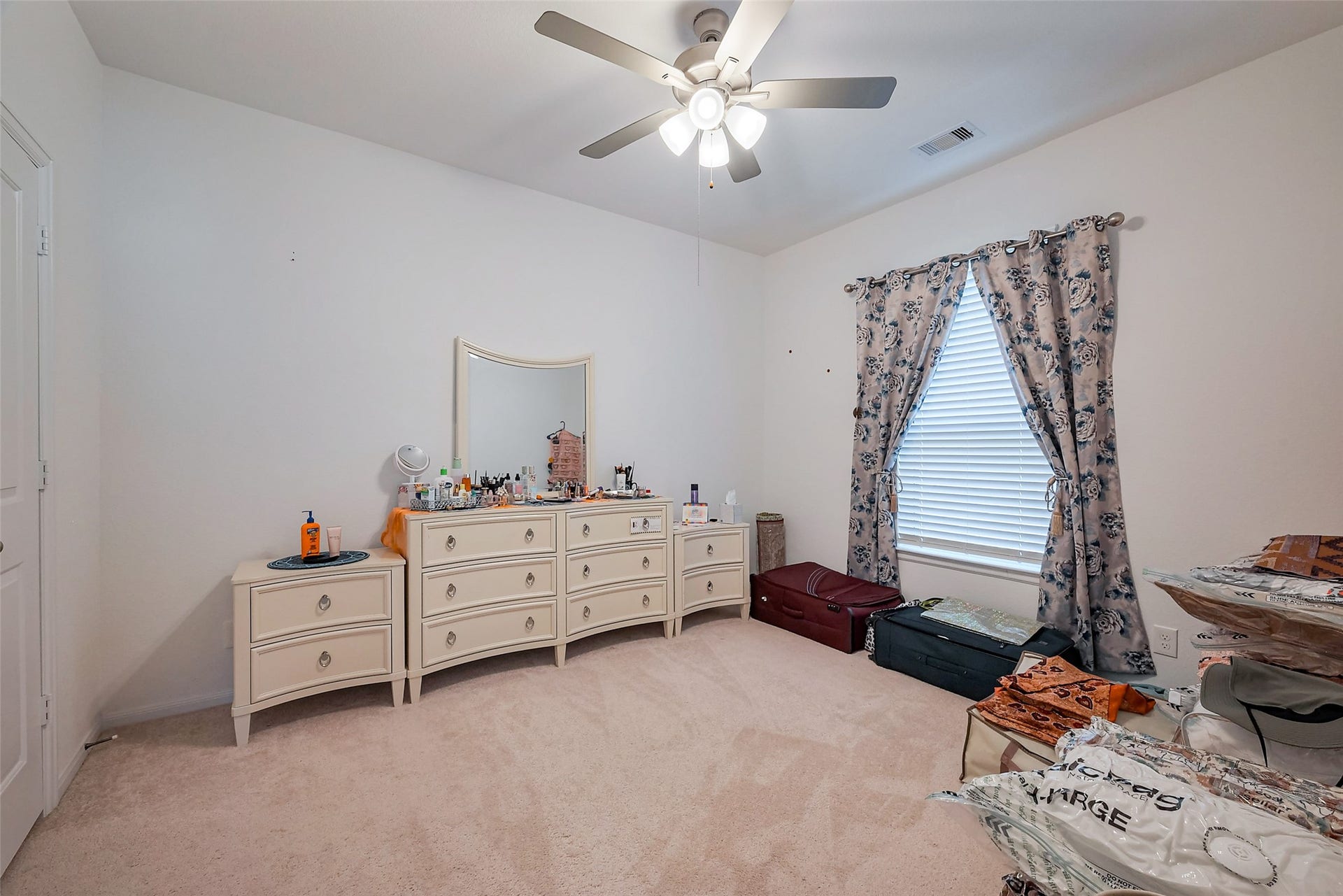 5819 Southern Rose Lane, Rosenberg, TX 77469 5819 Southern Rose Lane, Rosenberg, TX 77469