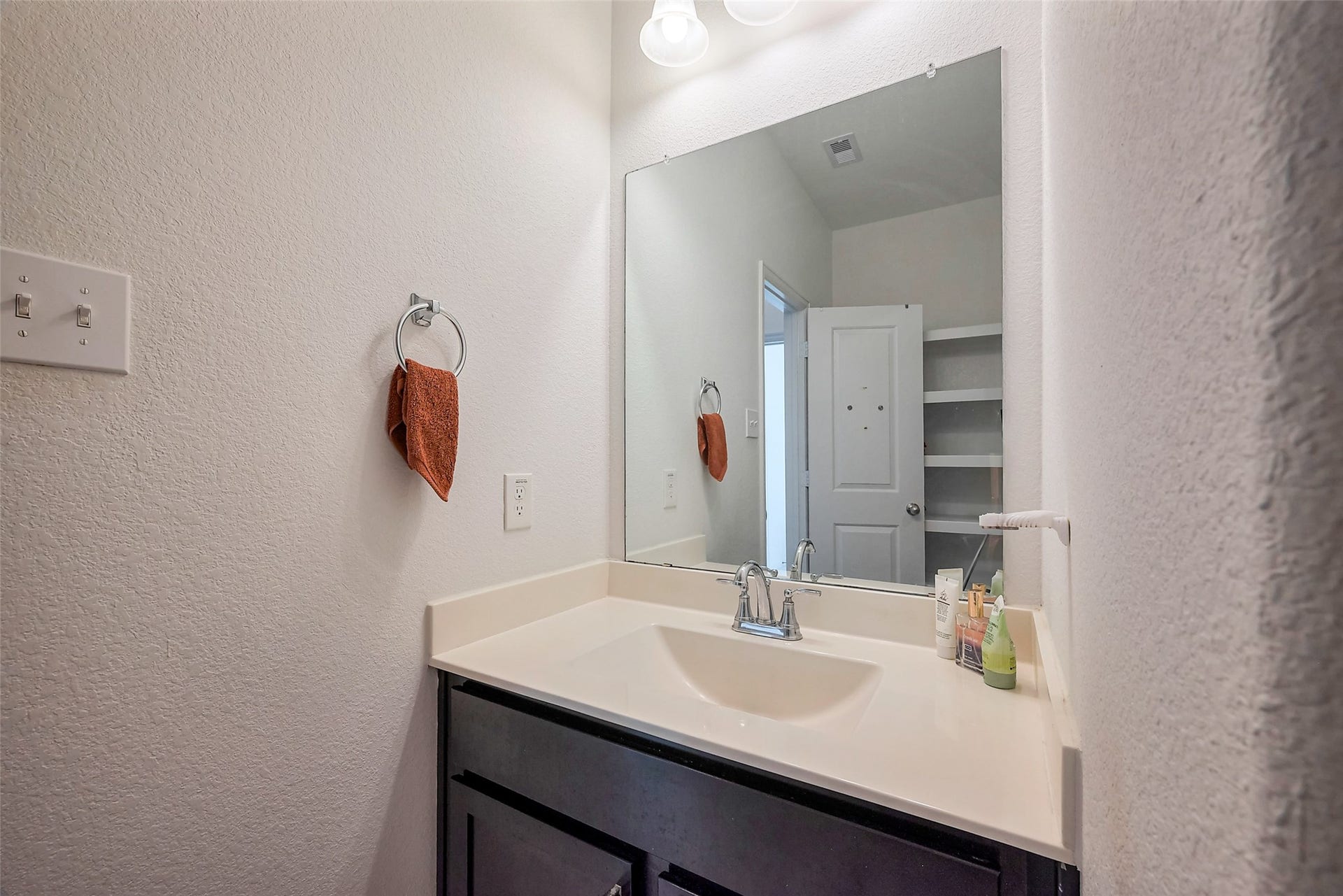 5819 Southern Rose Lane, Rosenberg, TX 77469 5819 Southern Rose Lane, Rosenberg, TX 77469