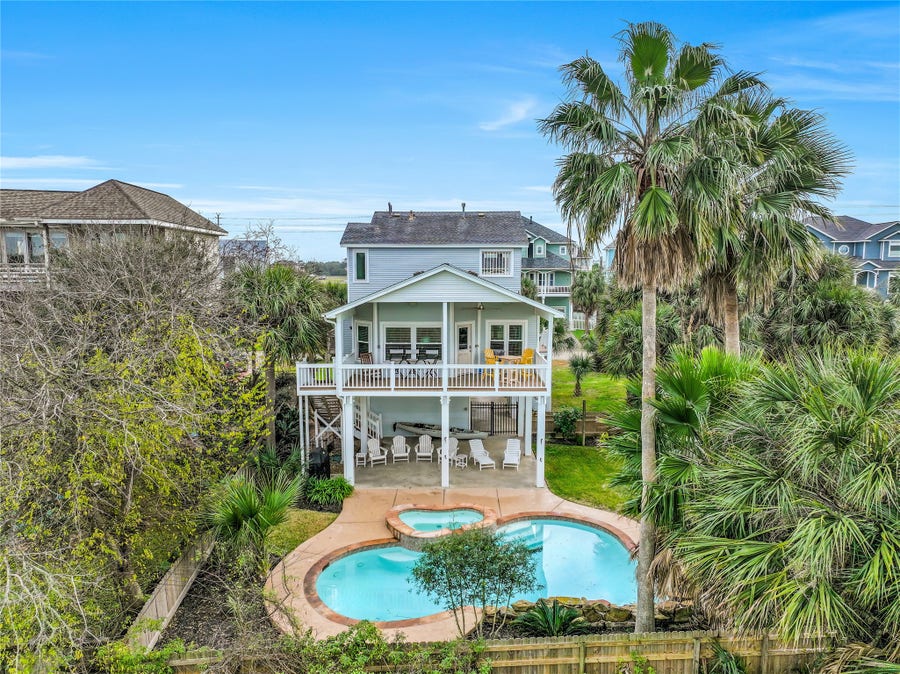 Property photo for 13414 Binnacle Way, Galveston, TX