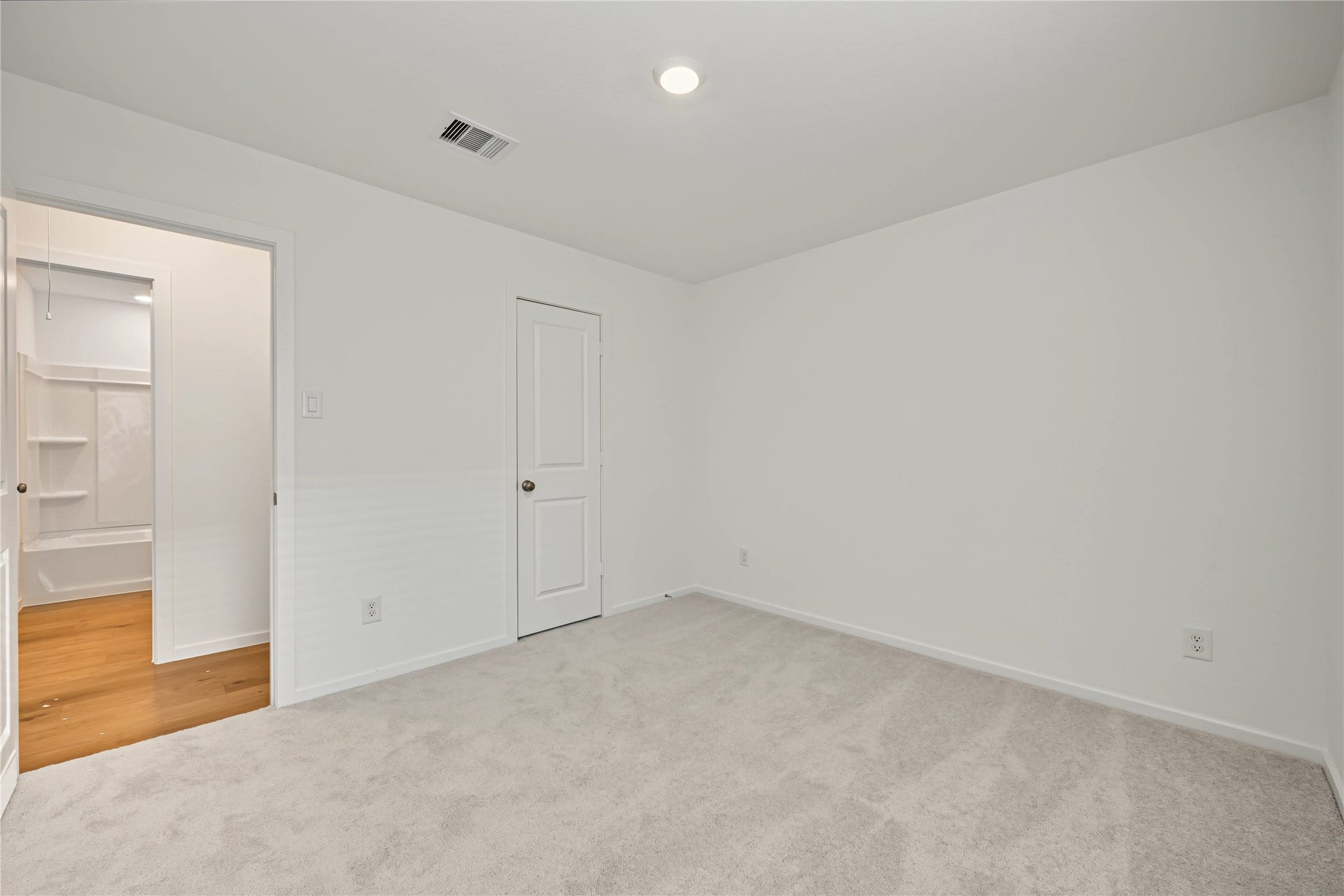 6231 Pelly Place, Baytown, TX 77521 6231 Pelly Place, Baytown, TX 77521