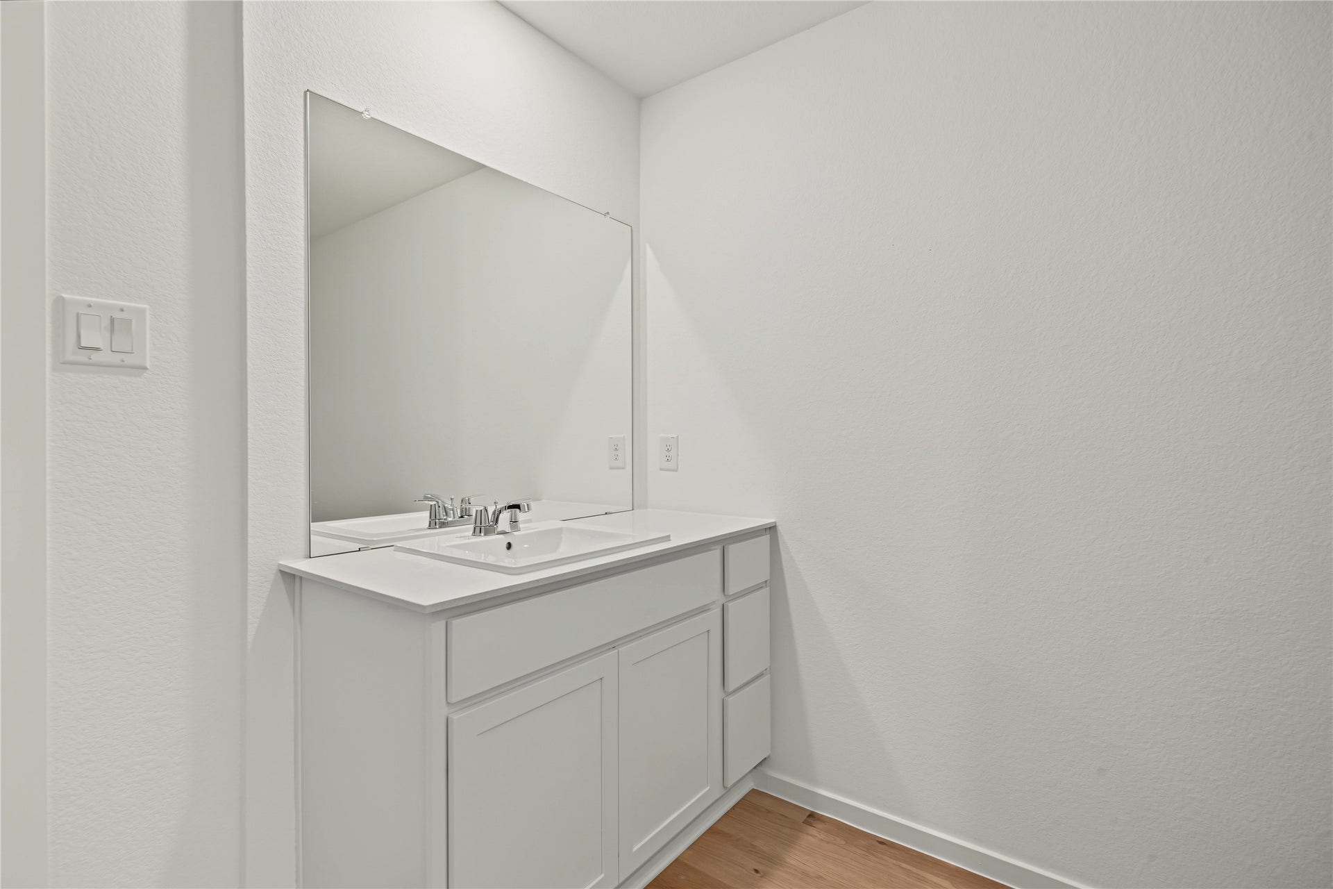 6231 Pelly Place, Baytown, TX 77521 6231 Pelly Place, Baytown, TX 77521