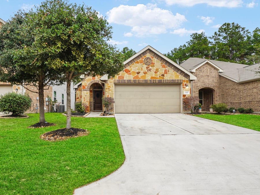 Property photo for 1519 Spencer Glen Lane, Houston, TX