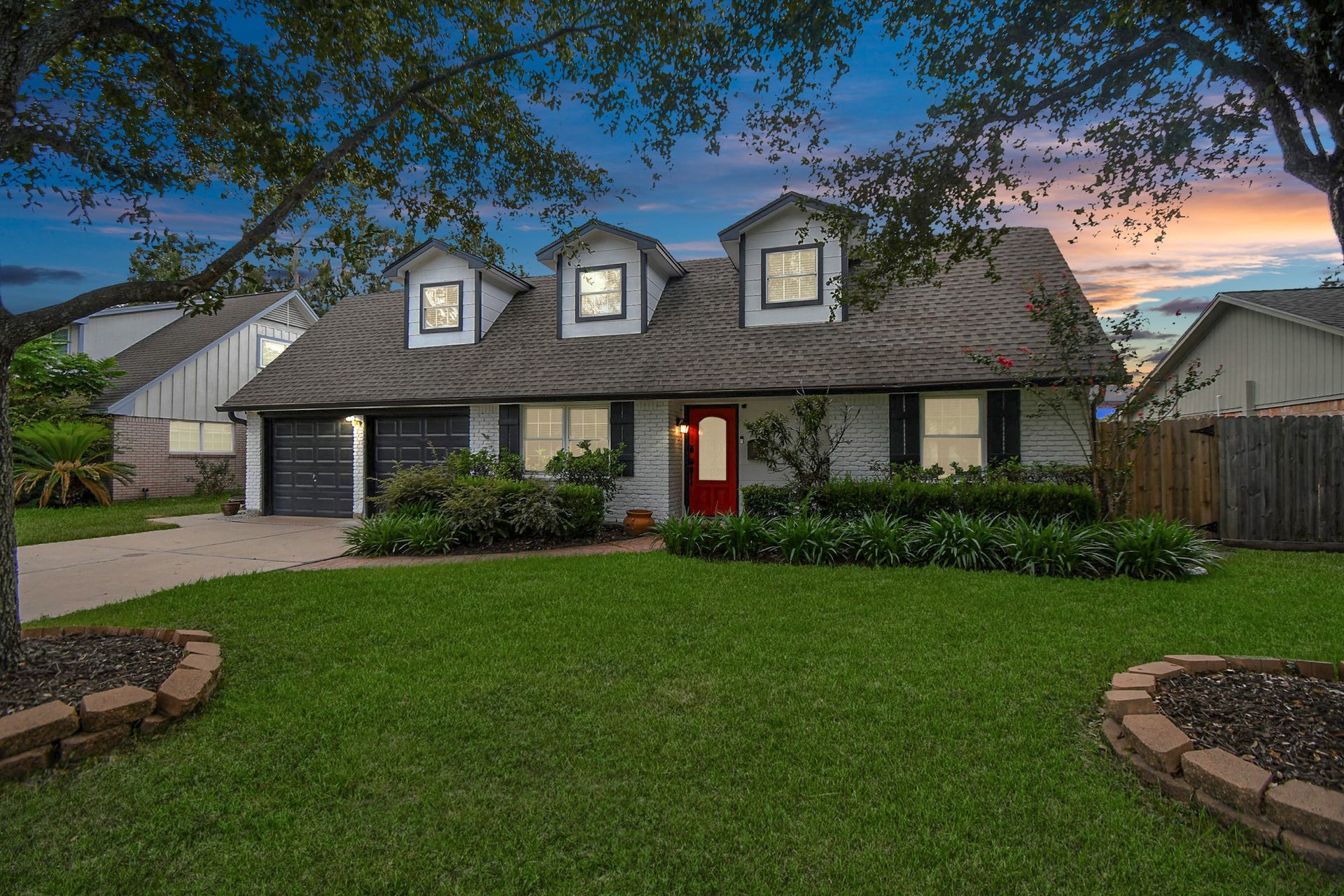 9606 Beverlyhill Street, Houston, TX 77063 9606 Beverlyhill Street, Houston, TX 77063