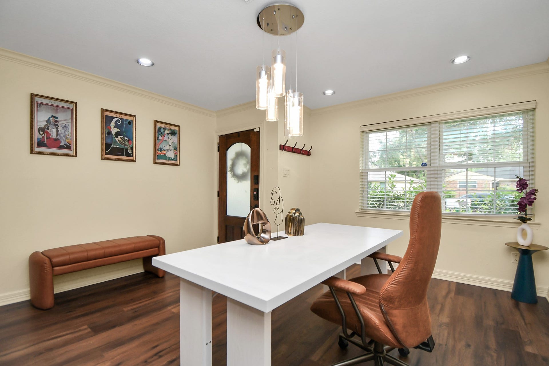 9606 Beverlyhill Street, Houston, TX 77063 9606 Beverlyhill Street, Houston, TX 77063