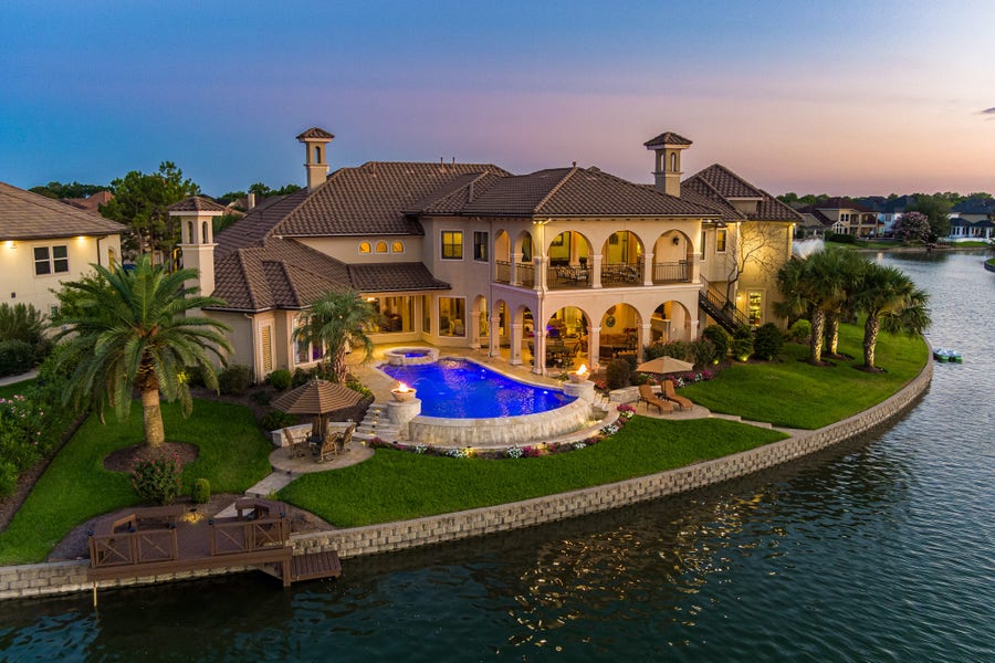 Property photo for 7614 Emerald Meadow Court, Katy, TX