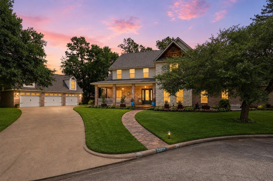 Property photo for 25014 Northampton Terrace Drive, Spring, TX