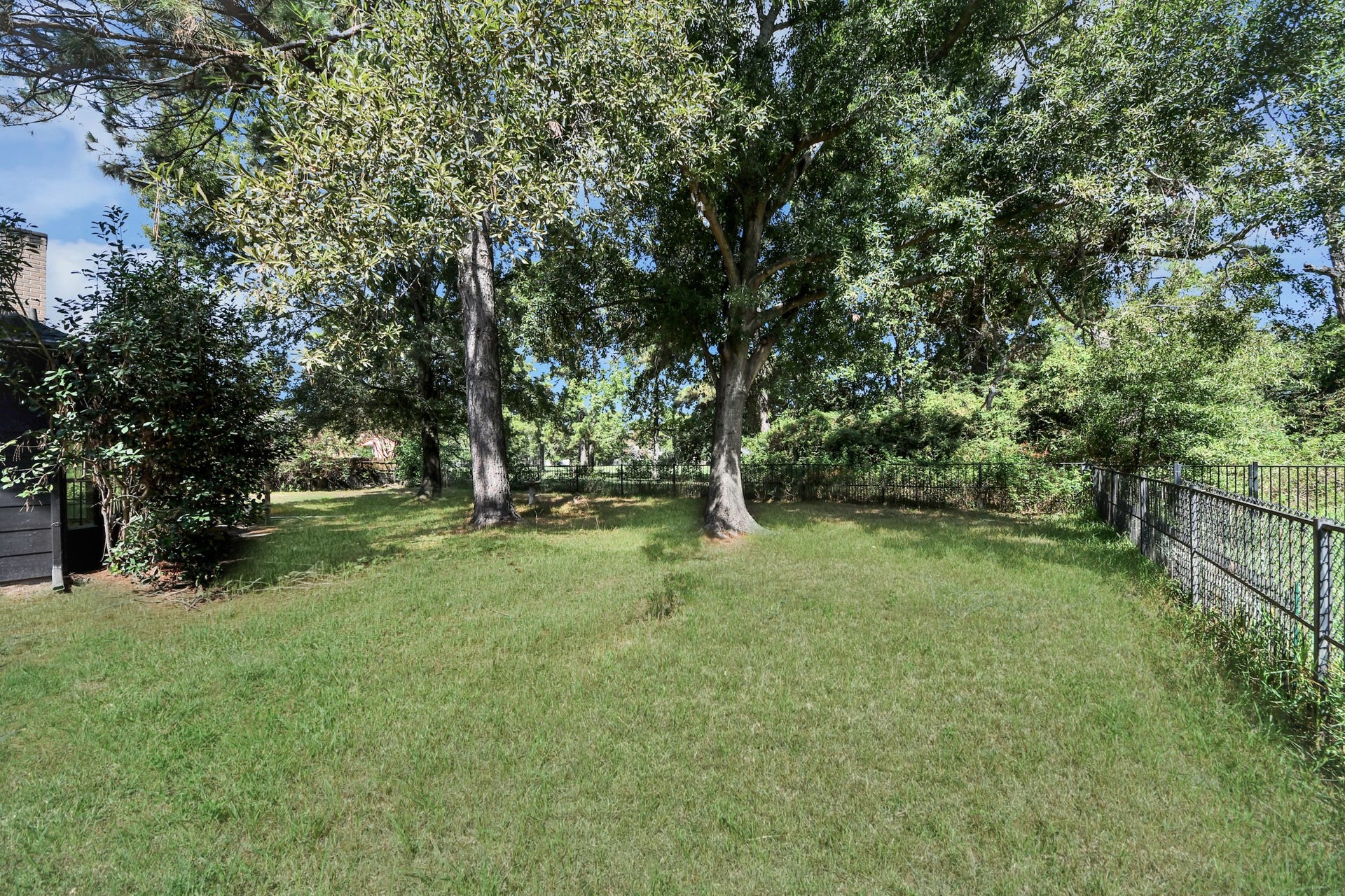 8503 Rebawood Drive, Humble, TX 77346 8503 Rebawood Drive, Humble, TX 77346